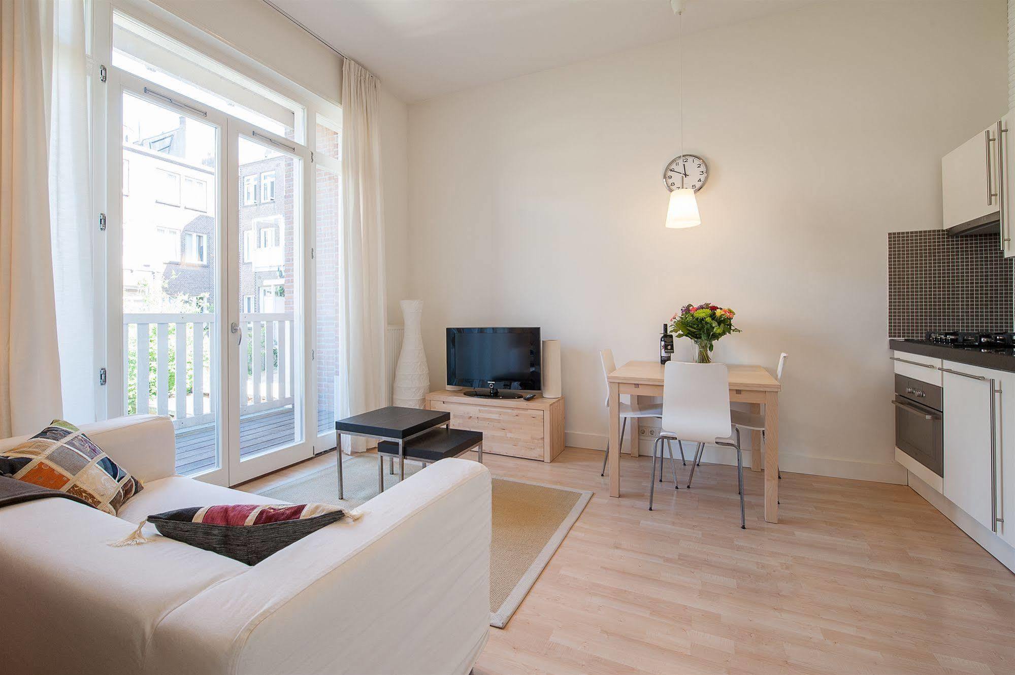 Short Stay Group Congress Centre Serviced Apartments アムステルダム エクステリア 写真