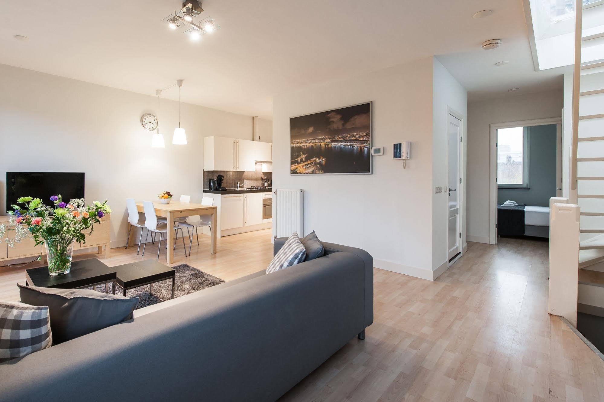 Short Stay Group Congress Centre Serviced Apartments アムステルダム エクステリア 写真